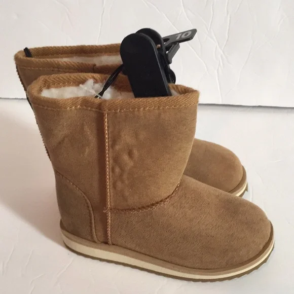 🆕 girls tan faux fur boots  size 10 - Picture 5 of 10